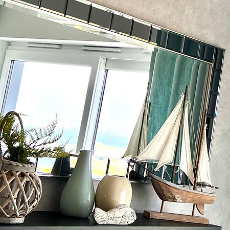 Stunning Sea Views, Luxury Apartment Beaches & Restaurants Are A Short Walk Away Newquay  Bagian luar foto